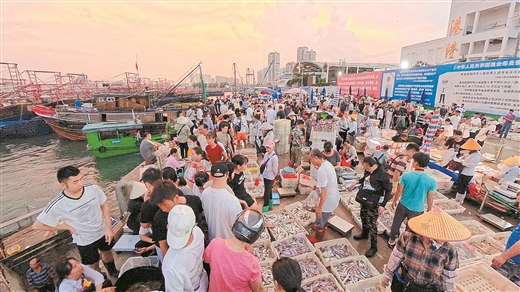 寮娴蜂互鏉ワ紝渚ㄦ腐鐢靛缓娓旀腐娓旇幏澶у箙澧炲姞锛岀爜澶存瘡澶╀汉娴佸傜粐銆 骞胯タ浜-骞胯タ鏃ユ姤璁拌呭惧＋闆/鎽