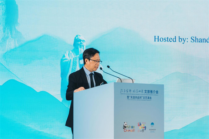 马来西亚旅游、艺术及文化部副秘书长蔡春华致辞。吉隆坡中国文化中心供图
